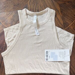 NWT Lululemon Size 6 Hold Tight Tank